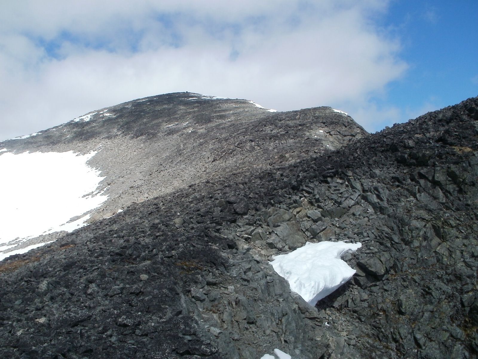 The first rocky ridge